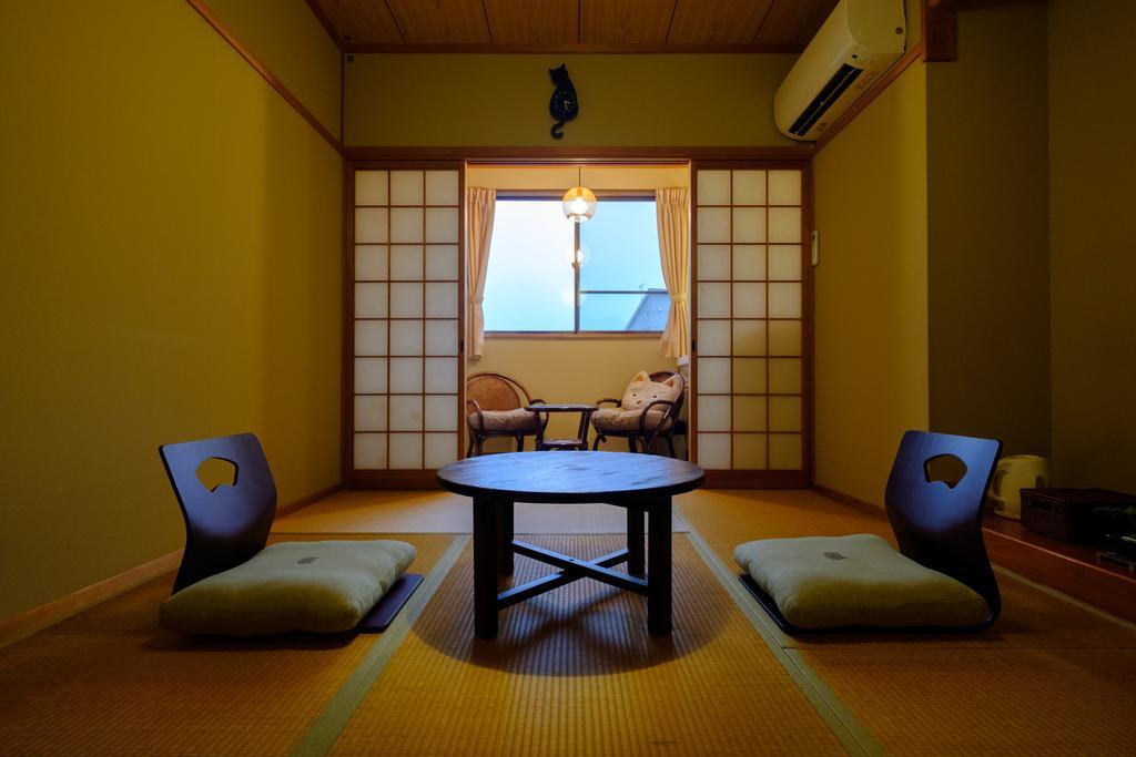 Hotel Waraneko No Yado Jufu Pokoj fotografie